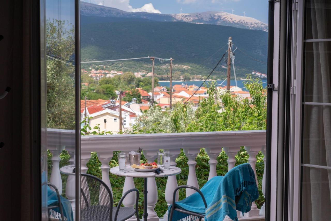 סאמי Pavlatos Apartments & Studios מראה חיצוני תמונה