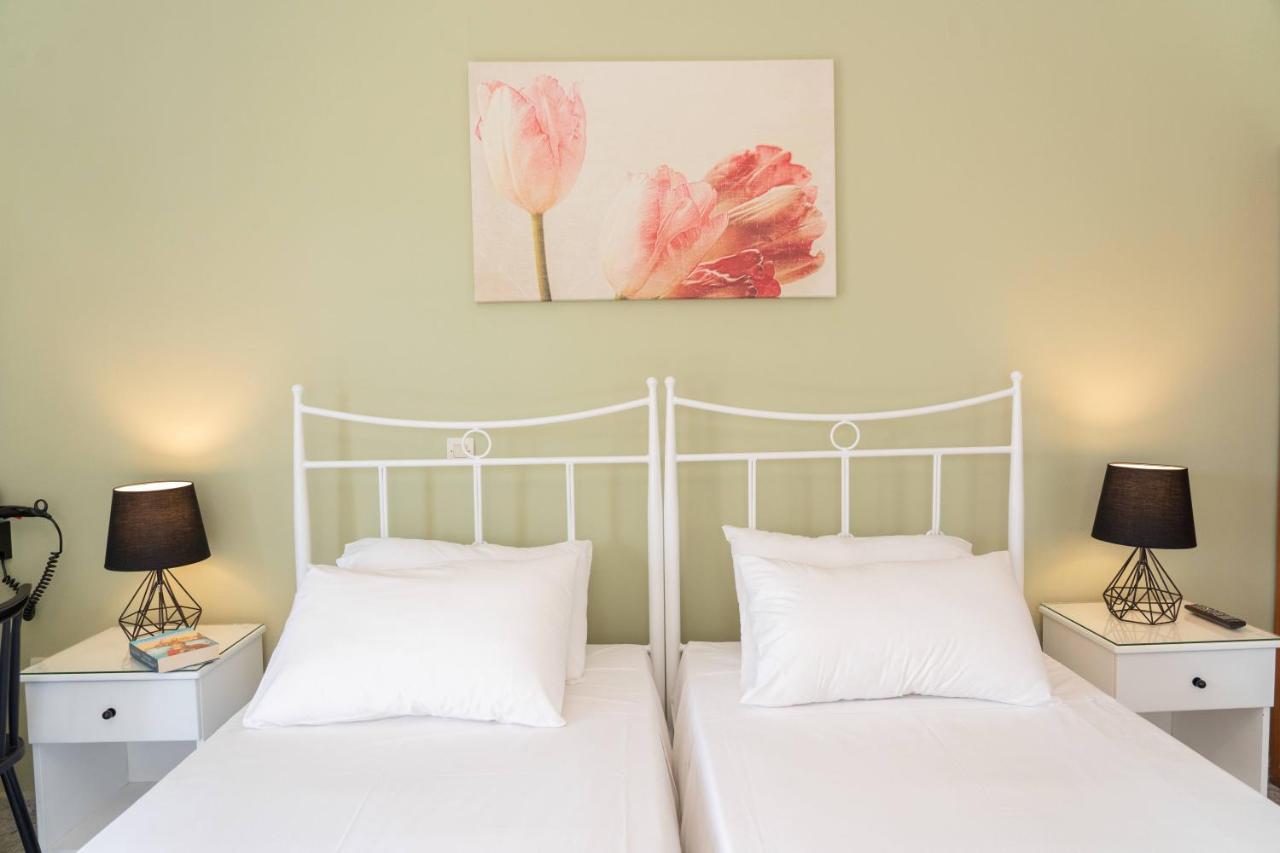 סאמי Pavlatos Apartments & Studios מראה חיצוני תמונה